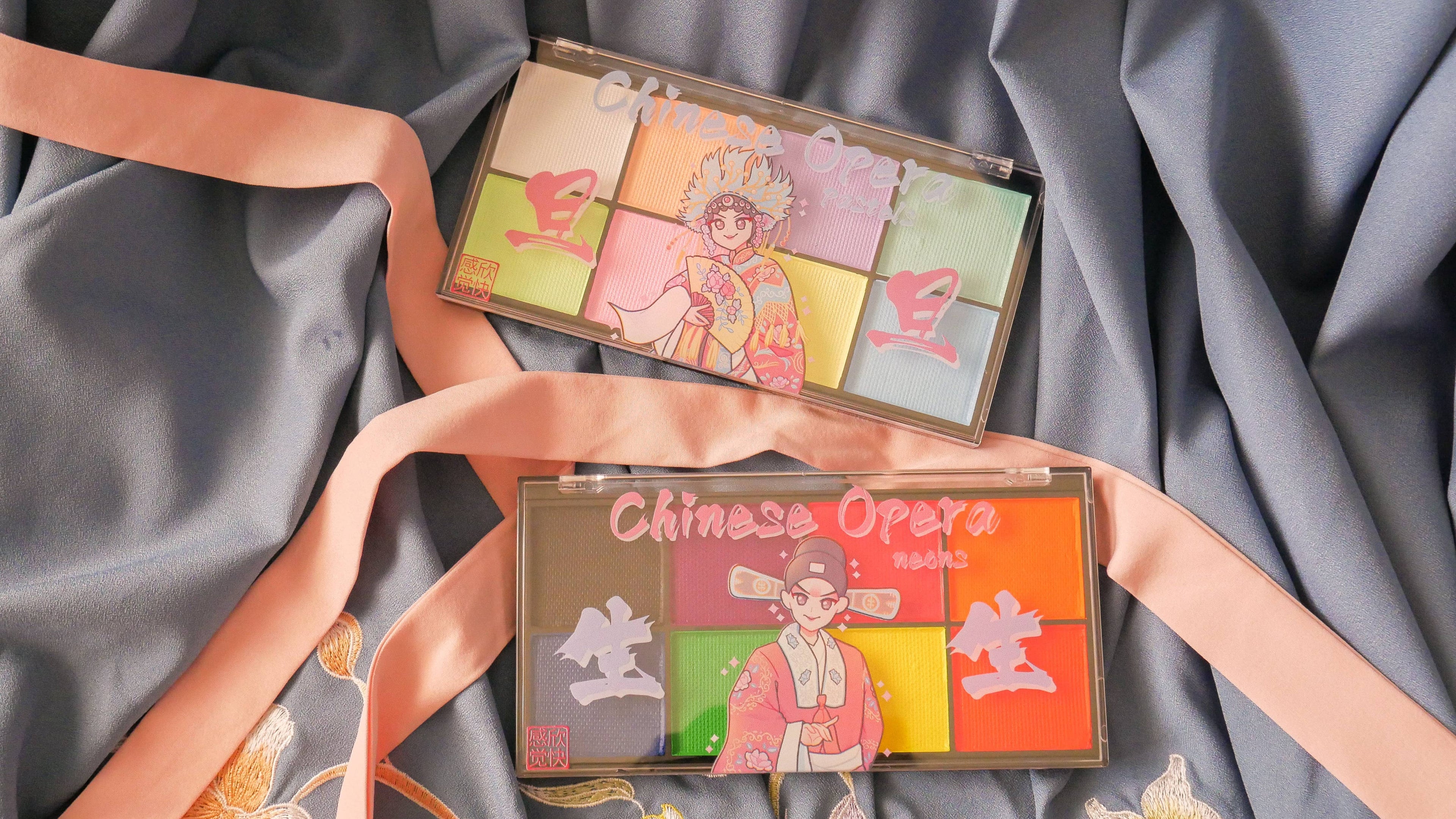 Chinese Opera Water-Activated Eyeliner Palettes