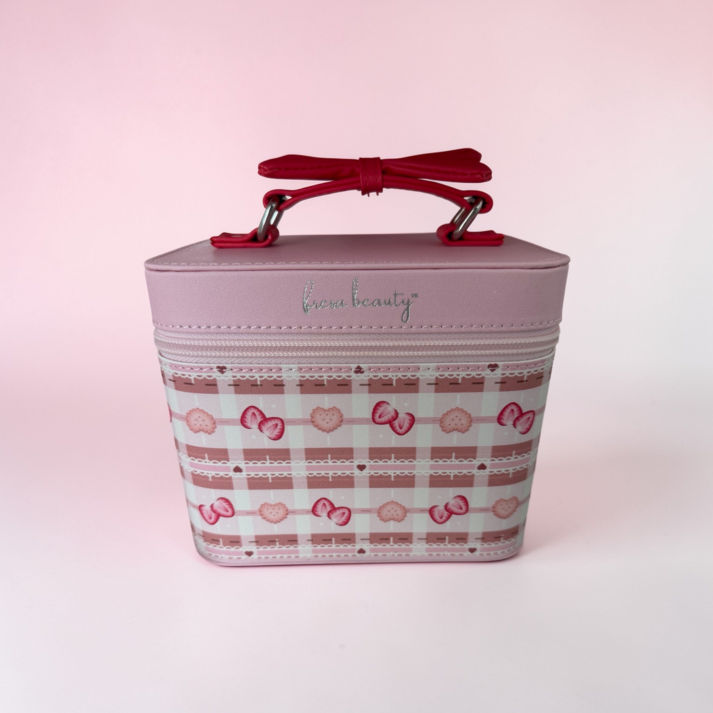 Petite Berry Biscuit Pochette Case