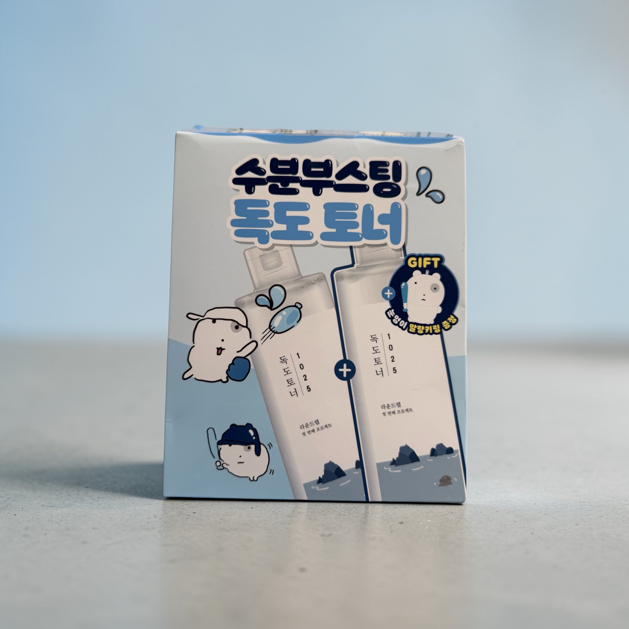 [NUNMEONGI EDITION] ROUND LAB 1025 Dokdo Toner — 300ml Double Pack (+ Soft Keyring)