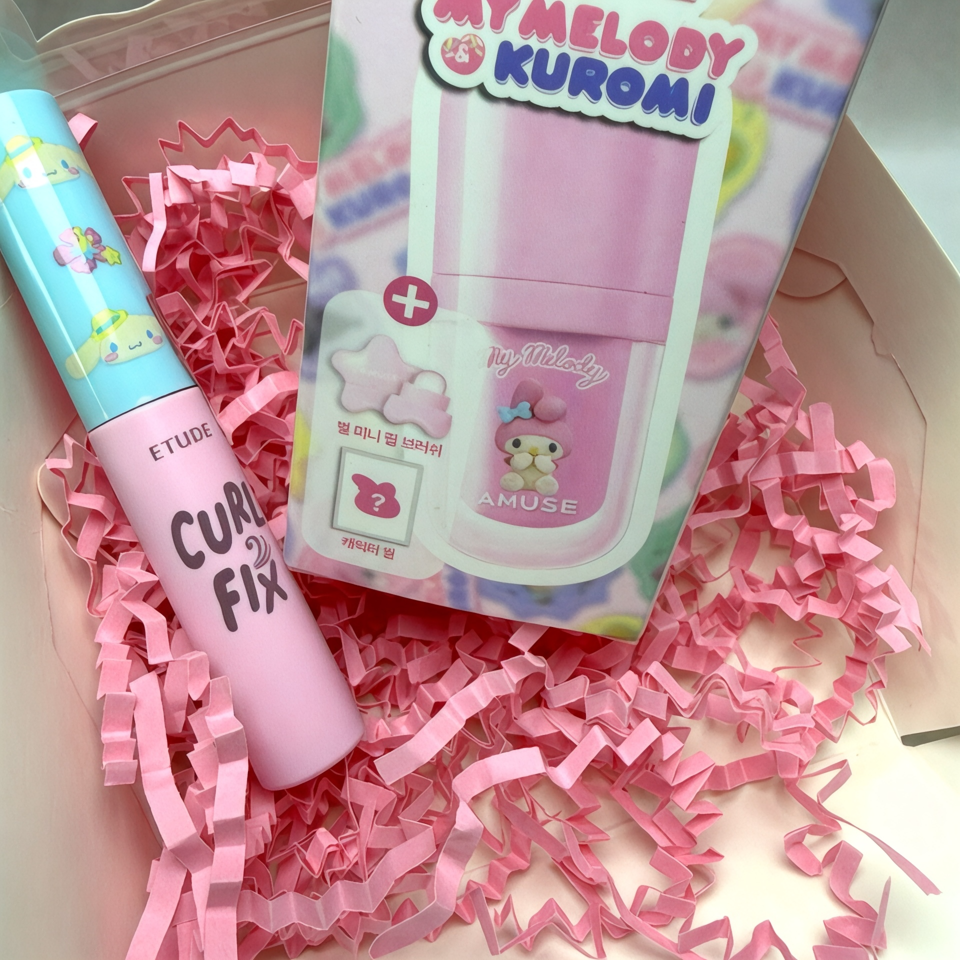 AMUSE × Sanrio Glow Box — Lip & Mascara Edition