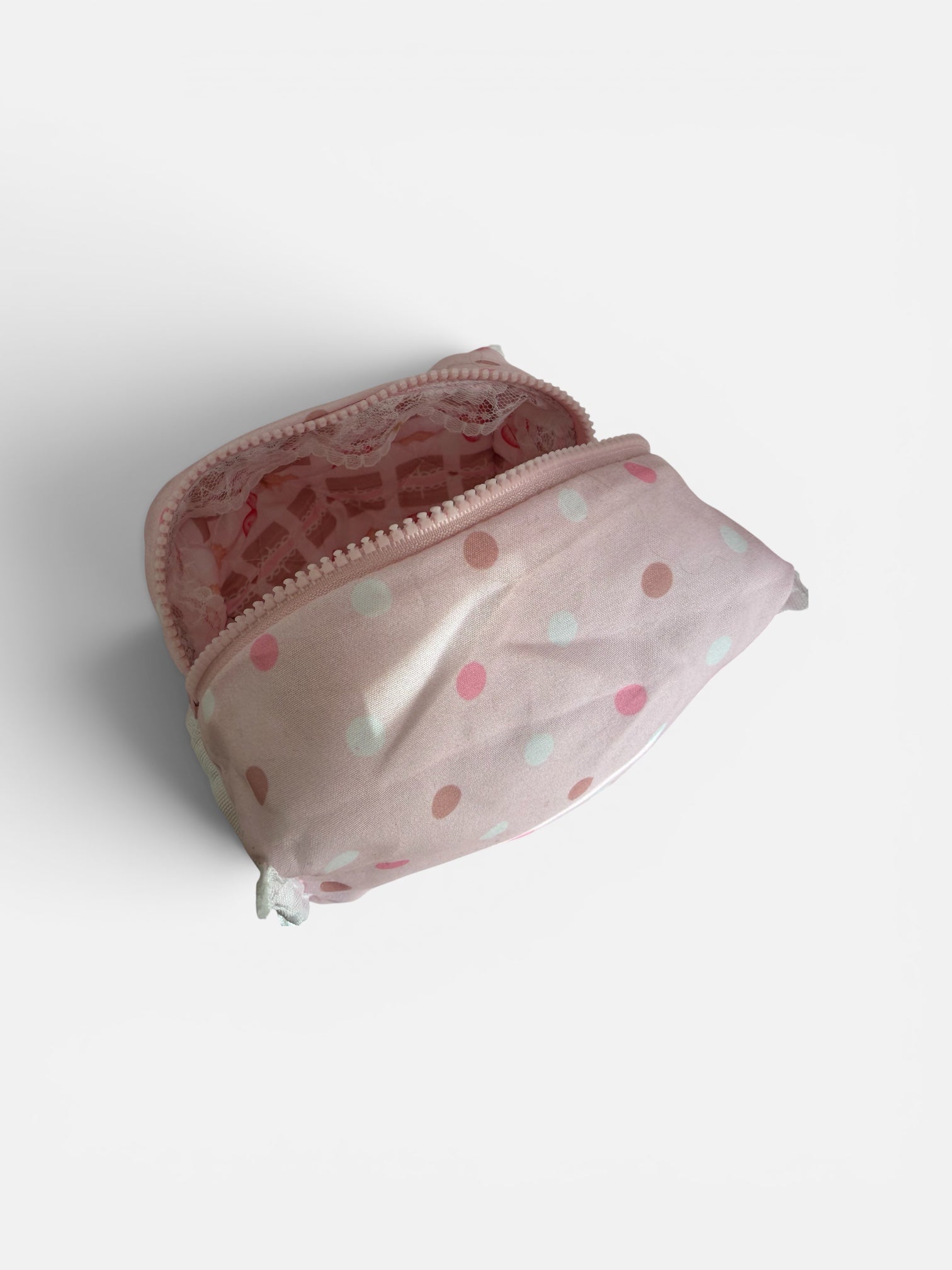 Fresa Beauty Strawberry Cookie Makeup Bag